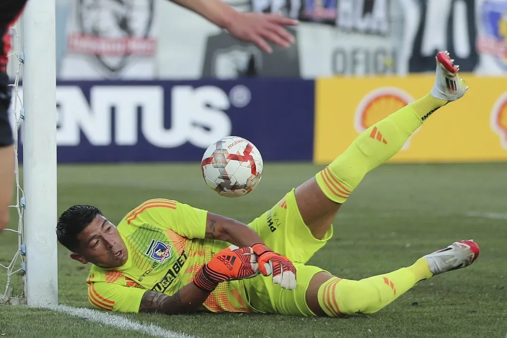 Brayan Cortés tuvo un dubitativo inicio de año en Colo Colo | Foto: Photosport