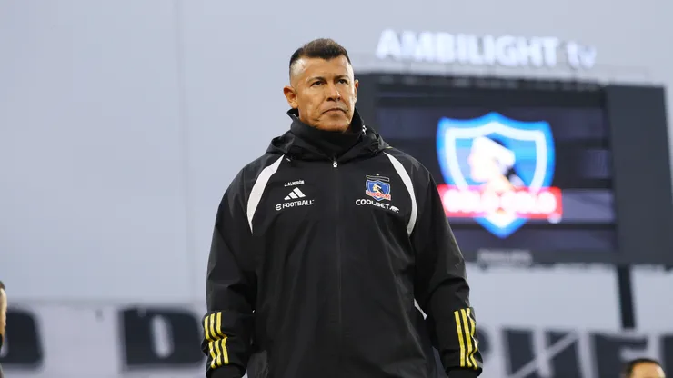 Jorge Almirón busca otra gran marca en Colo Colo. | Imagen: Photosport.