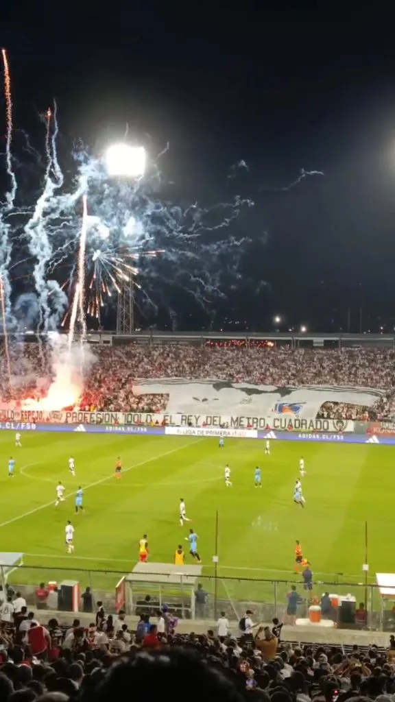 El reconocimiento a Carlos Caszely. (Foto: DaleAlbo)