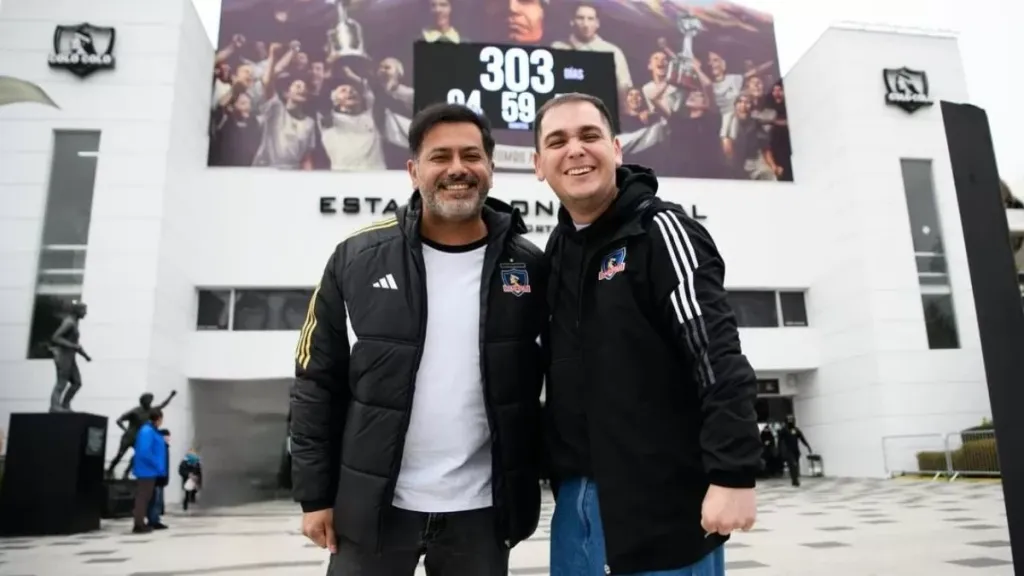 Pedro Ruminot y Lucho Miranda son hinchas de Colo Colo y triunfaron en el Festival de Viña.