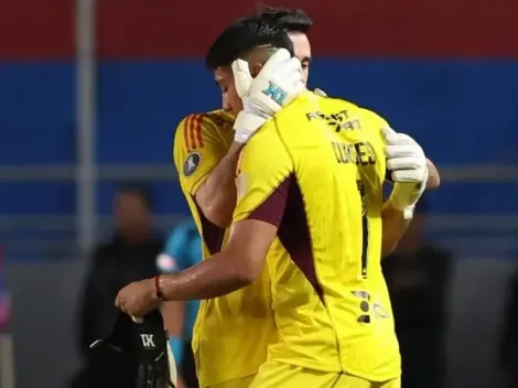 Jorge Almirón se refiere a la lucha por un puesto en el arco de Colo Colo