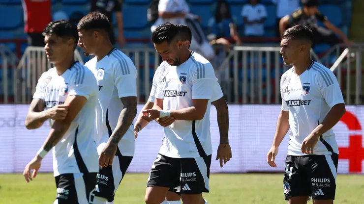 Colo Colo se retiró en silencio tras caer ante Huachipato.