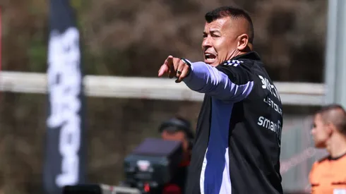 Jorge Almirón tiene más de una obligación en Colo Colo.