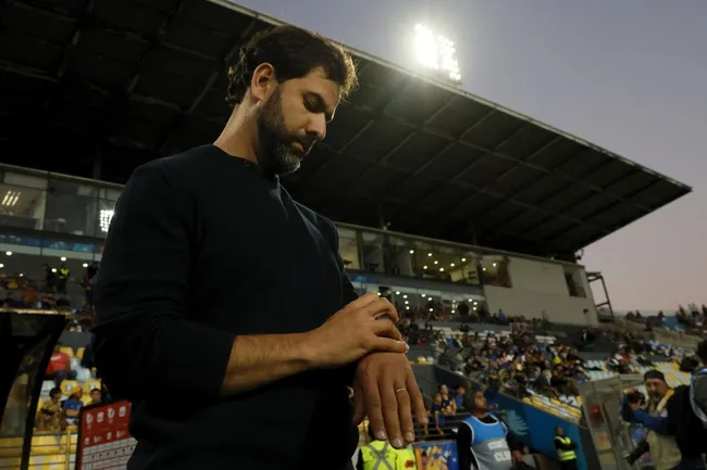 Gustavo Leal llega muy acomplejado para enfrentar a Colo Colo