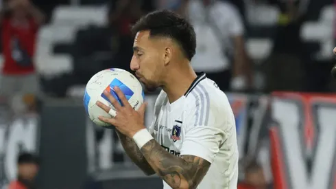 Esteban Paredes analiza el presente de Colo Colo y aconseja a Javier Correa.