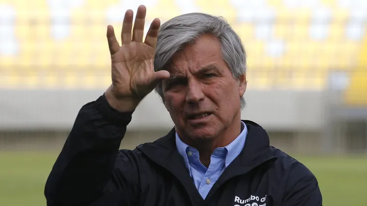 ¿Deja Colo Colo? Harold Mayne-Nicholls se pronuncia por su carrera política.