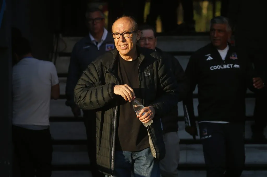 Alfredo Stöhwing siguió disparando contra Aníbal Mosa | Foto: Photosport