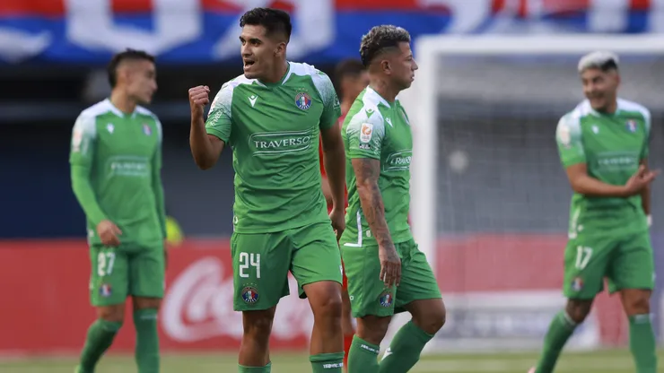 Nicolás Orellana celebró ante Universidad de Chile.