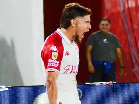 Ex Colo Colo: Leo Gil es figura y líder en el fútbol de Argentina