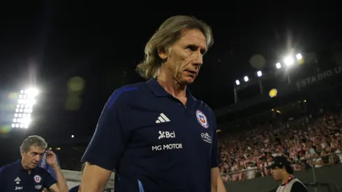 Hinchas chilenos pierden la paciencia con Gareca tras derrota.