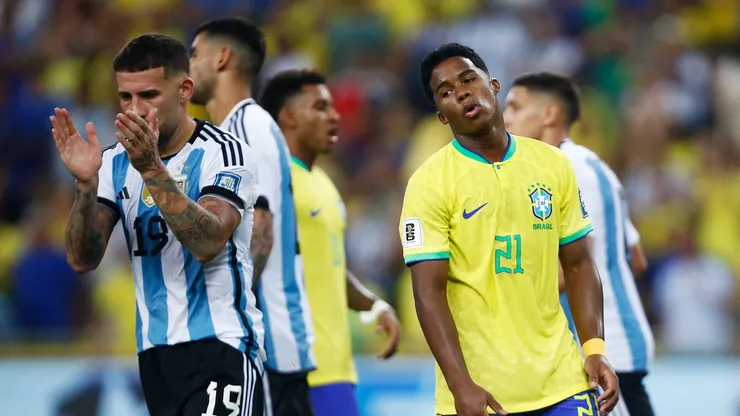 Argentina vs Brasil: ¿A qué hora juegan y dónde ver el duelo de las Eliminatorias 2026?