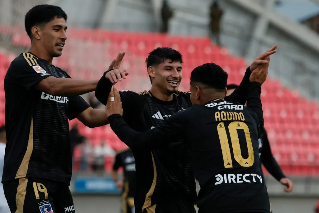 Colo Colo presentará en los próximos días su nueva camiseta. Imagen: Andres Pina/Photosport