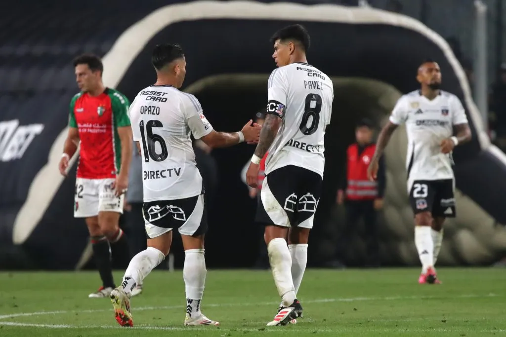 Esteban Pavez junto a Óscar Opazo. (Foto: Photosport)