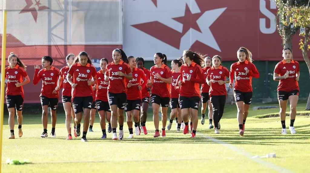 ¿Cuándo juegan Chile femenino vs Haití y quién transmite el partido?