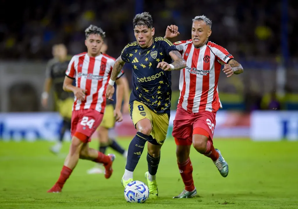 Carlos Palacios en el partido de Boca Juniors con Barracas Central. (Foto: Getty Images)
