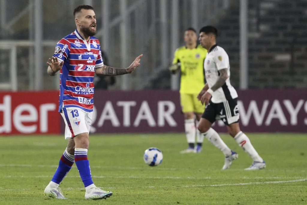Colo Colo y Fortaleza en la Copa Libertadores del 2022. (Foto: Photosport)