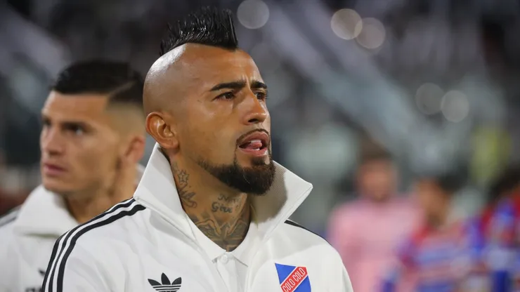 El triste mensaje de Arturo Vidal por la muerte de los hinchas de Colo Colo.