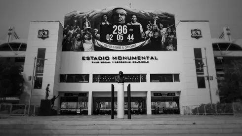 Colo Colo se pronuncia tras la muerte de hinchas en las afueras del Estadio Monumental.