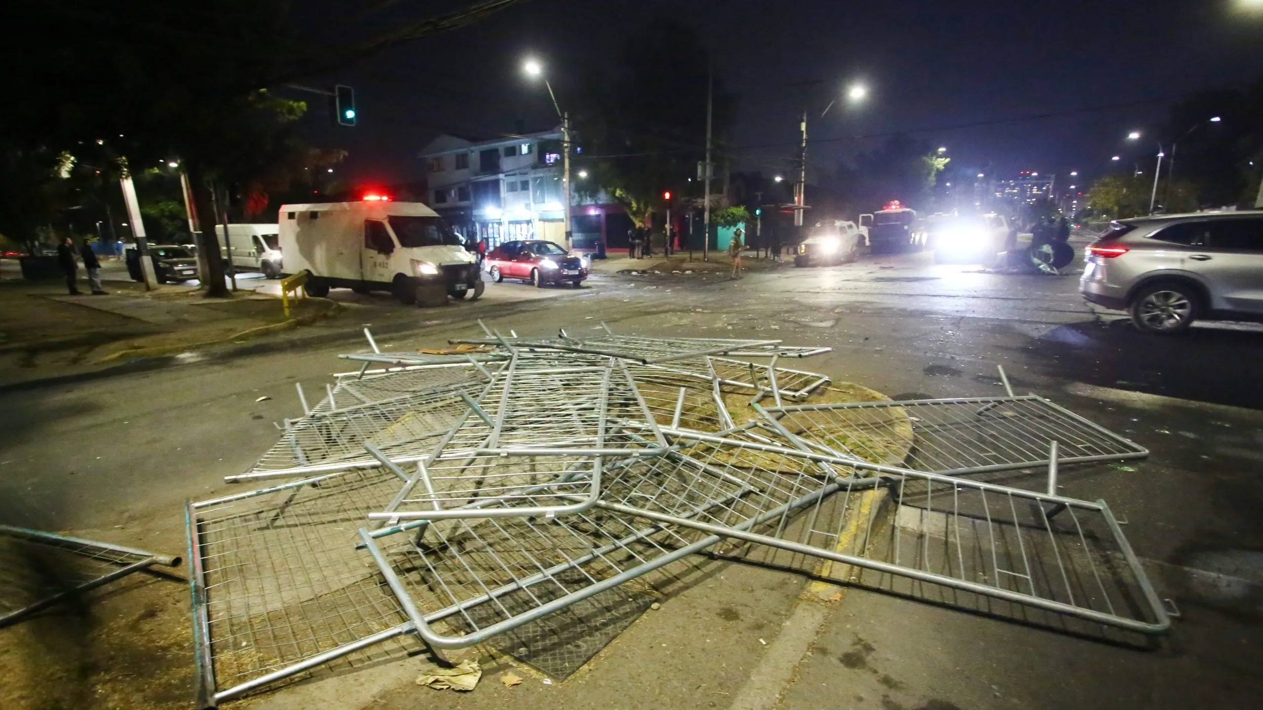 Las vallas papales ya no son eficientes para la seguridad en los estadios.