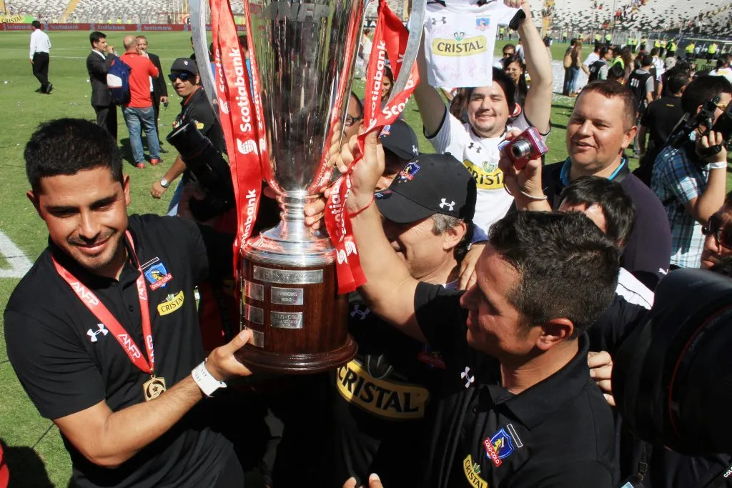 Héctor Tapia y Miguel Riffo, la dupla técnica del Colo Colo campeón de la 30 | Foto: Photosport