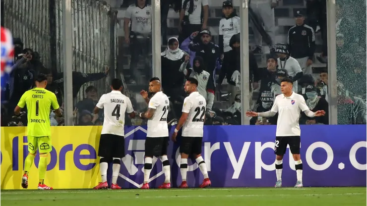 Colo Colo debe levantarse tras la dura noche en el Monumental.