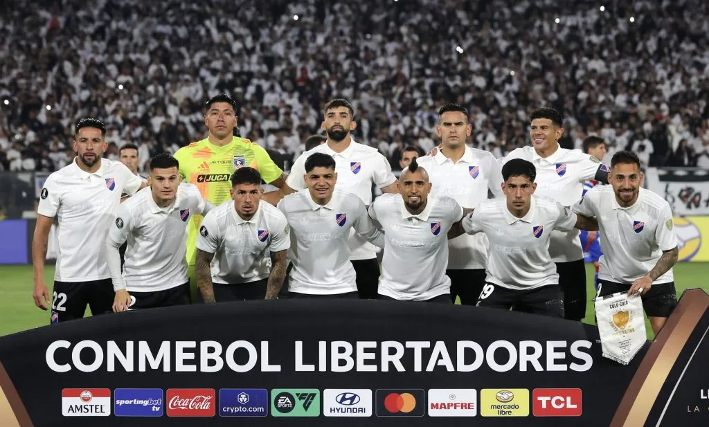 Colo Colo vestirá la indumentaria Centenario