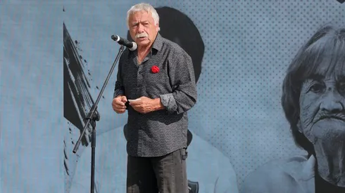 Carlos Caszely habló previo a la Junta de Accionistas de Blanco y Negro.