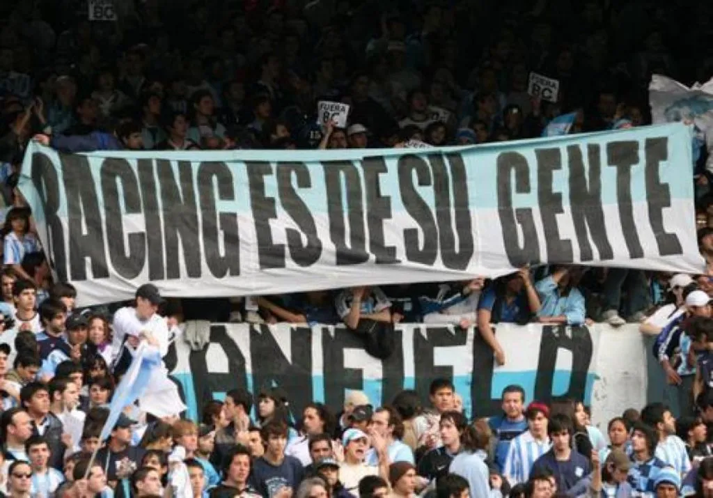 Racing fue administrado por Blanquiceleste S.A., pero en 2008 volvió a ser de sus socios