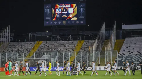 Un emotivo momento se vivió antes del arranque del partido.