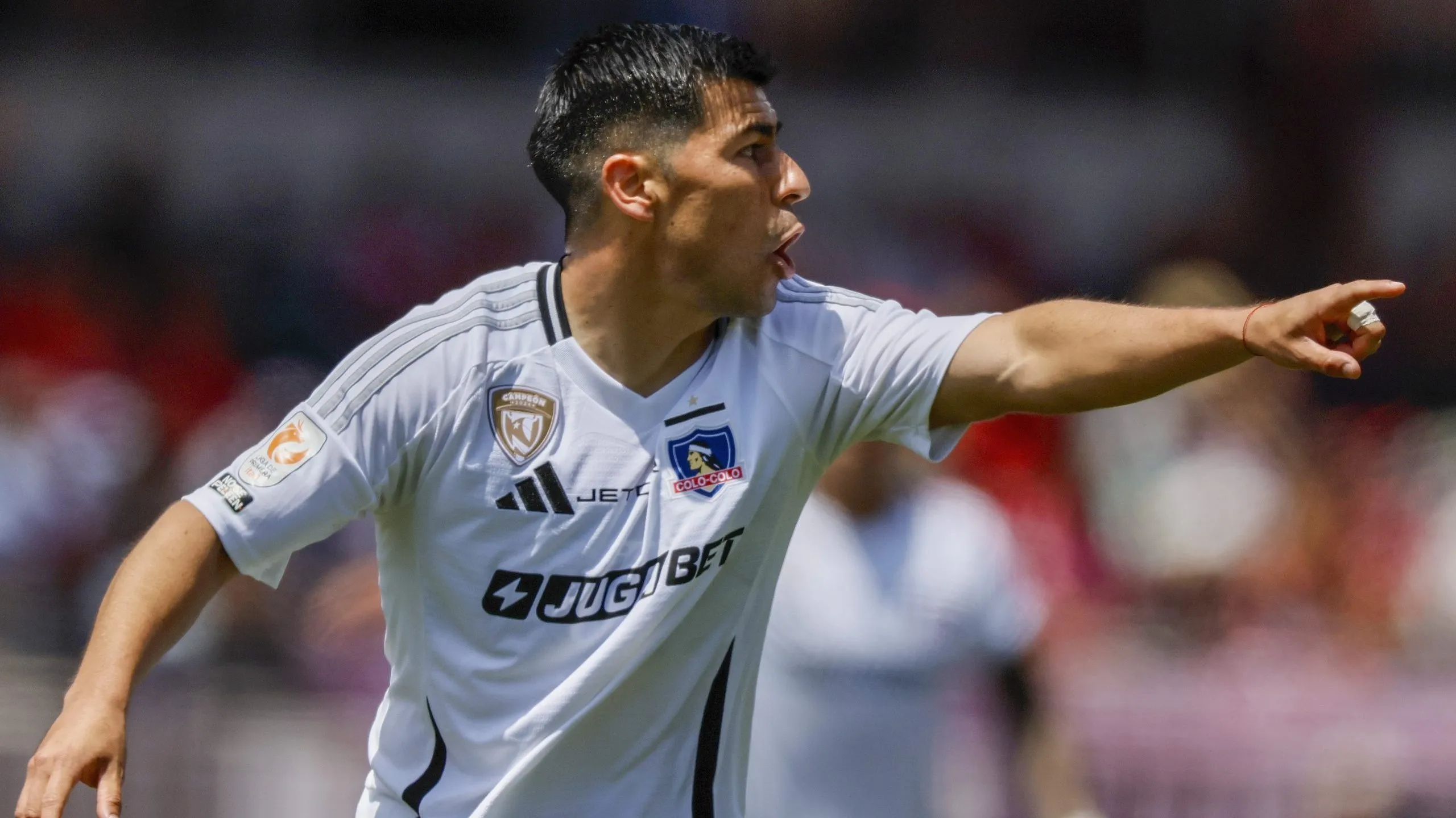 Tomás Alarcón sigue sin ganarse un espacio en Colo Colo.