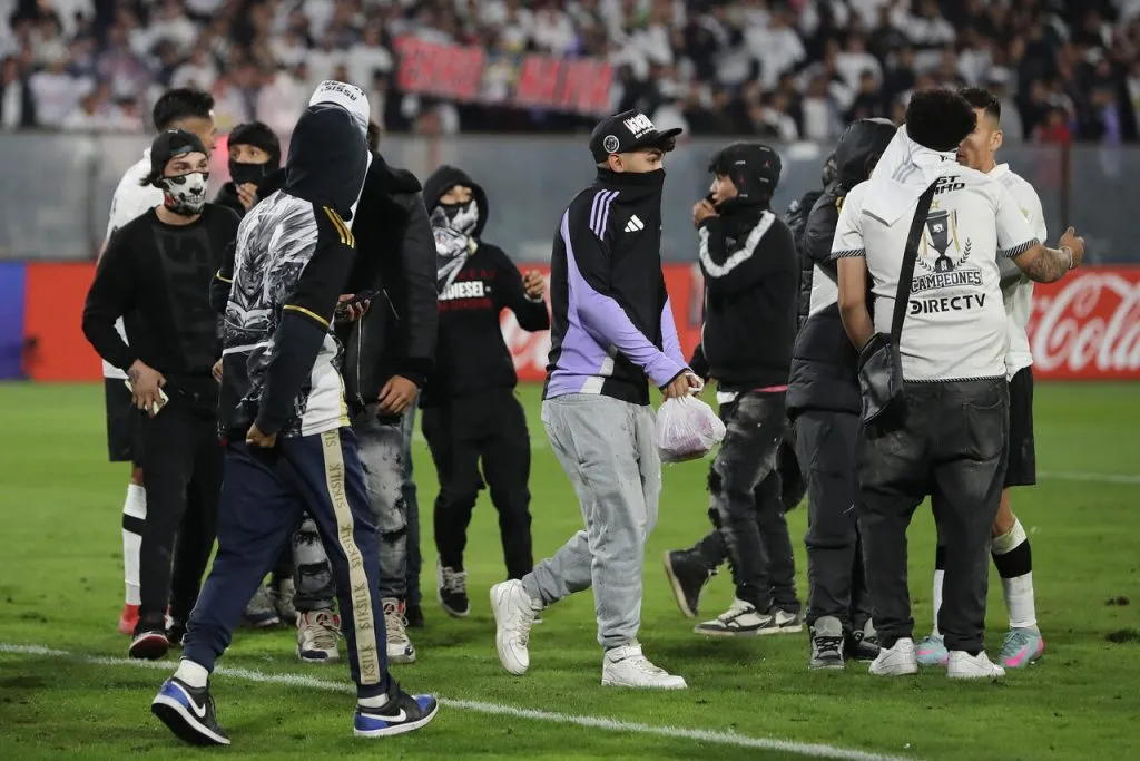 Colo Colo sigue a la espera del castigo de la Conmebol. Imagen: Felipe Zanca/Photosport