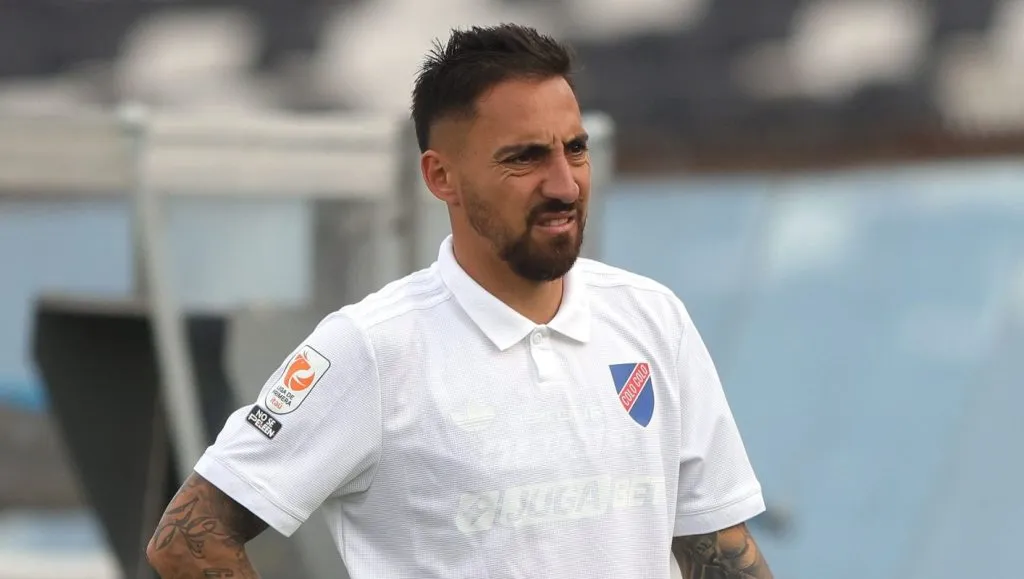 Javier Correa está habilitado en Colo Colo para jugar con Fortaleza.
