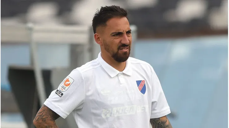 Javier Correa está habilitado en Colo Colo para jugar con Fortaleza. | Imagen: Photosport.