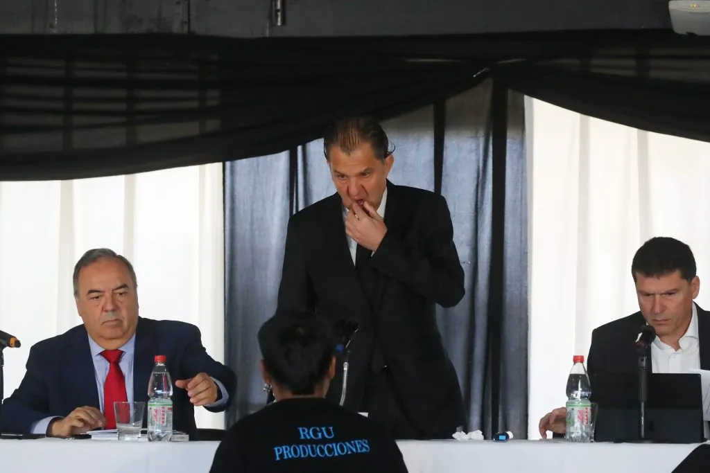 Mosa debe seguir esperando por la elección en el directorio de Blanco y Negro | Foto: Photosport