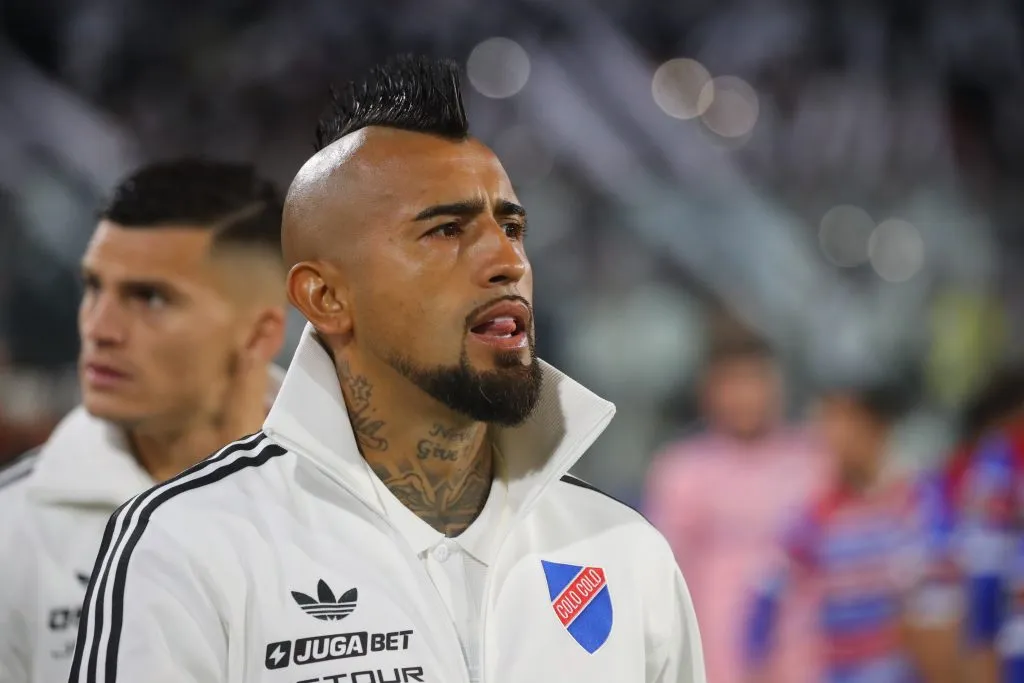 Arturo Vidal es de los pocos que habla en Colo Colo