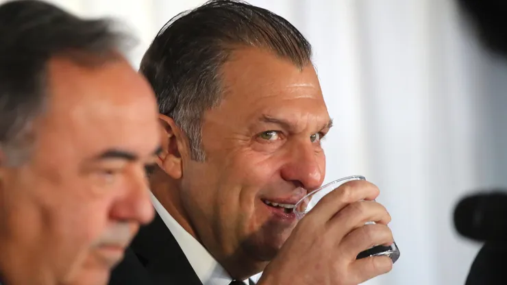 Aníbal Mosa saca las garras y anuncia férrea defensa a Colo Colo por castigo.