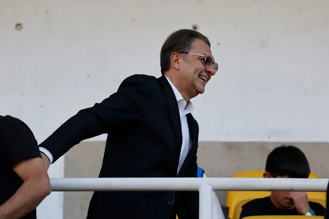 Aníbal Mosa quiere dejar atrás las polémicas con el Bloque Vial en Colo Colo. Imagen: Raul Zamora/Photosport