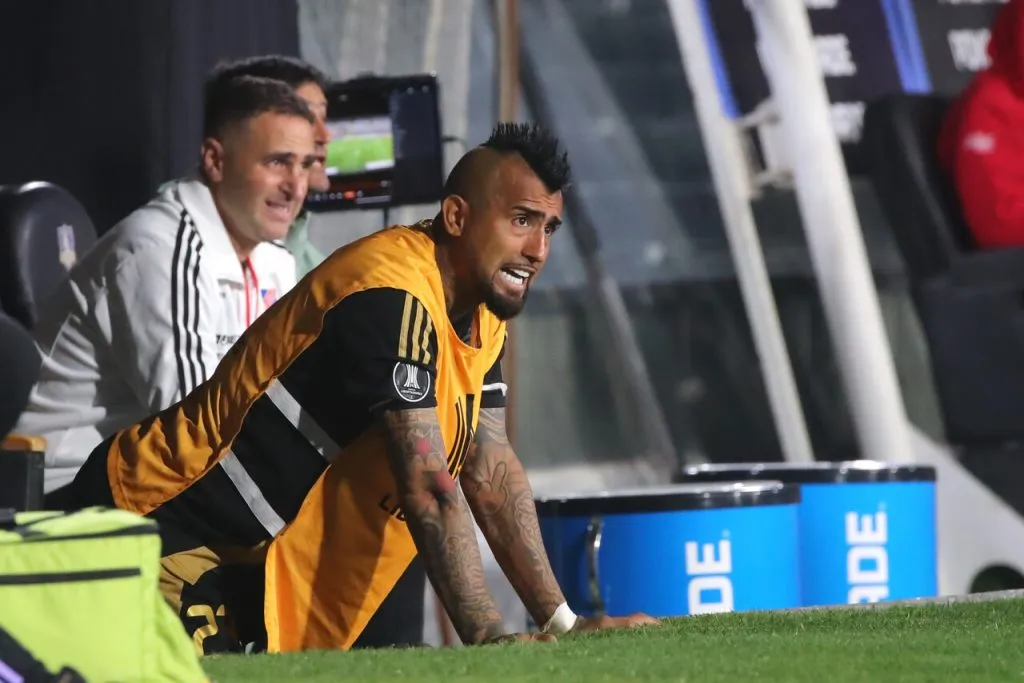 Arturo Vidal realiza autocrítica tras goleada en Brasil. Imagen: Jonnathan Oyarzun/Photosport