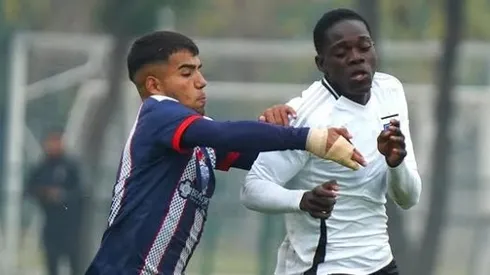 Manley Clerveaux ingresó en el segundo tiempo en Colo Colo.