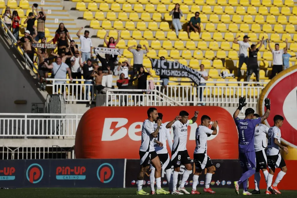 Colo Colo jugará ante Limache sin sus hinchas, y con apenas 300 fanáticos del club cervecero | Foto: Photosport