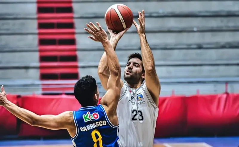 Jorge Schuler está en el ojo de la Liga Nacional tras su crítica