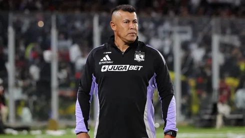 Daniel Arrieta y la postura de Blanco y Negro sobre la continuidad de Almirón en Colo Colo.