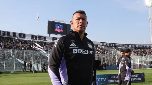 Jorge Almirón puede dirigir un partido más en Colo Colo. | Imagen: Photosport.