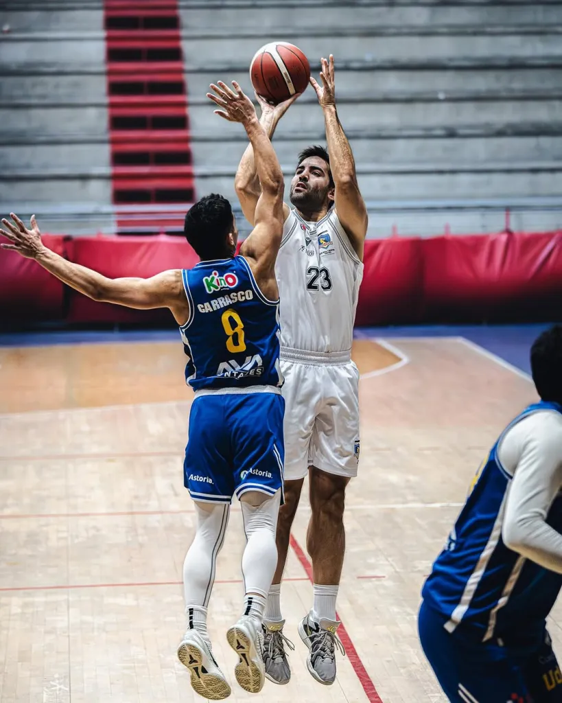 Jorge Schüler fue castigado tras dichos en Colo Colo Básquetbol.