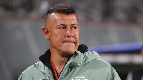 Jorge Almirón sigue sin hablar en Colo Colo. | Imagen: Photosport.