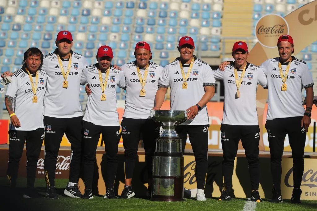 Almirón ganó la Supercopa y el Campeonato Nacional 2024 en Colo Colo | Foto: Photosport