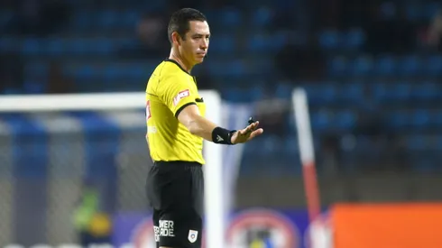 Los árbitros para el partido de Colo Colo vs Unión Española por la Liga de Primera.