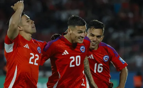 La Selección le genera un dolor de cabeza a Colo Colo