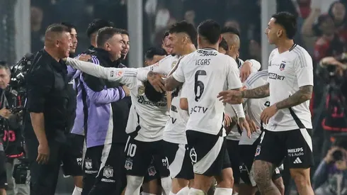 Colo Colo gana, gusta y golea a Unión y trepa en la tabla.