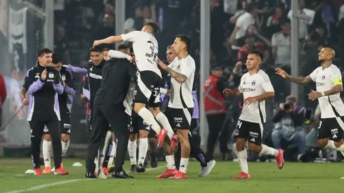 Jorge Almirón celebra un regreso en Colo Colo.